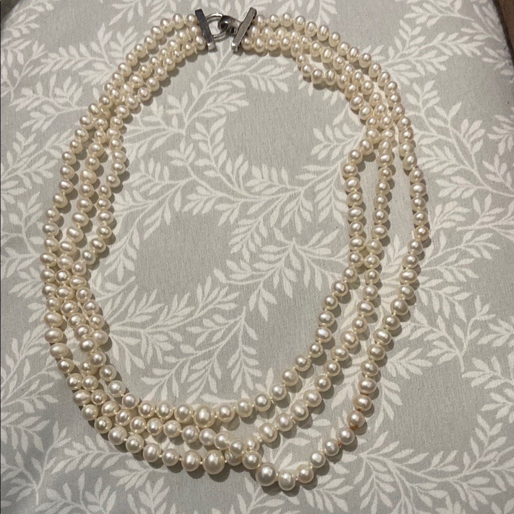 Sterling Silver Cultured Freshwater Pearl Necklace